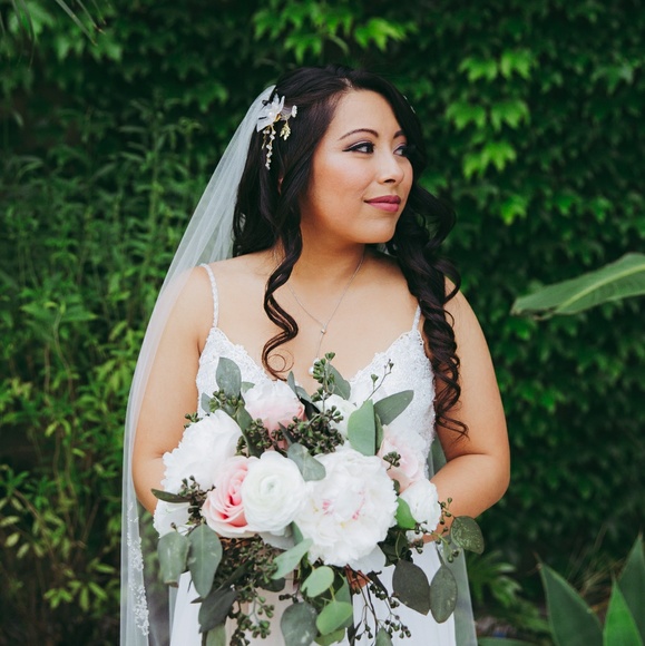 Meet your Posher, Christy - Picture 1 of 1